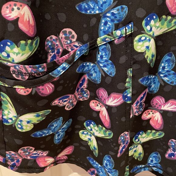 Scrubstar Scrubs Nurse Top Shirt Women’s Size Large Butterfly Print NEW with Tag - Picture 9 of 9